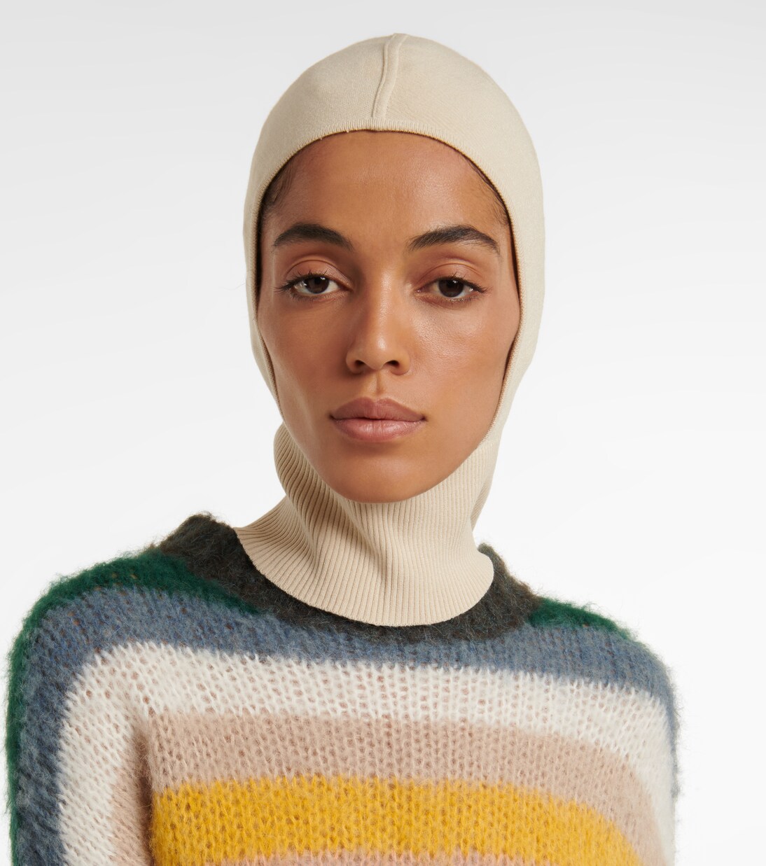Schalmütze aus einem Wollgemisch | Ruslan Baginskiy