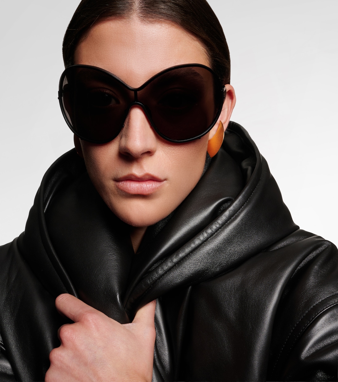 Lettering Logo oversized sunglasses | Alaïa