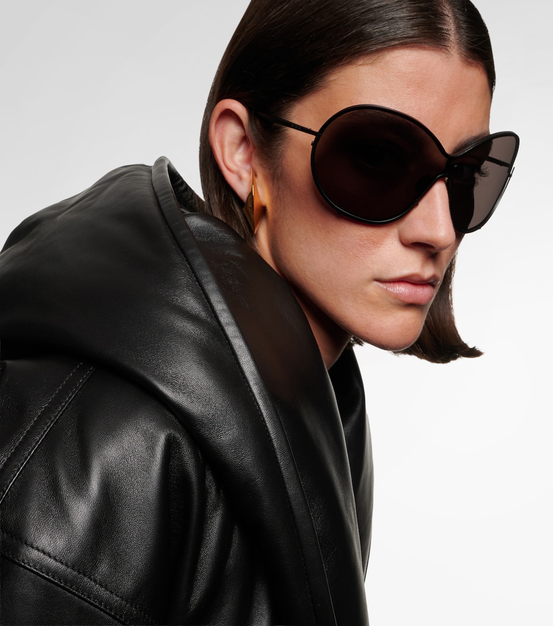 Lettering Logo oversized sunglasses | Alaïa
