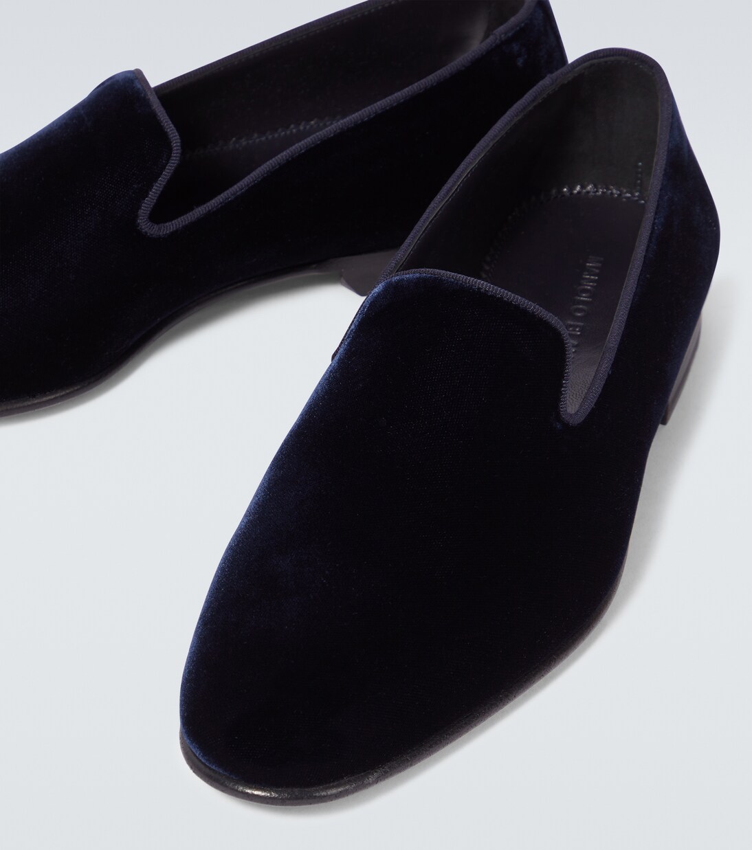 Slip-Ons Mario aus Samt | Manolo Blahnik