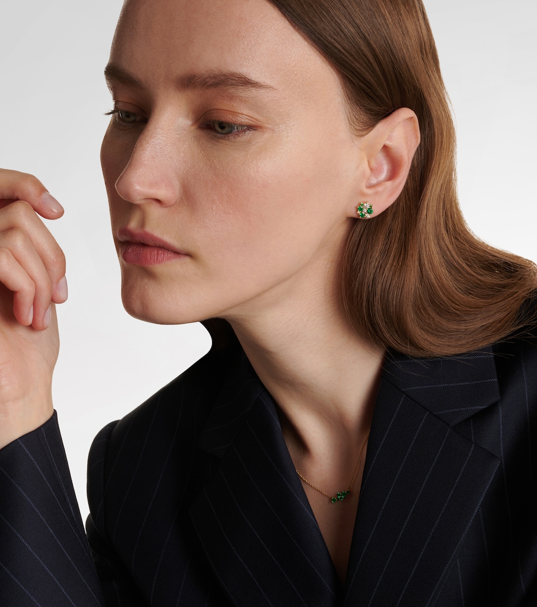 Boucles d'oreilles Cocktail en or 14 ct, émeraudes et diamants | Sydney Evan