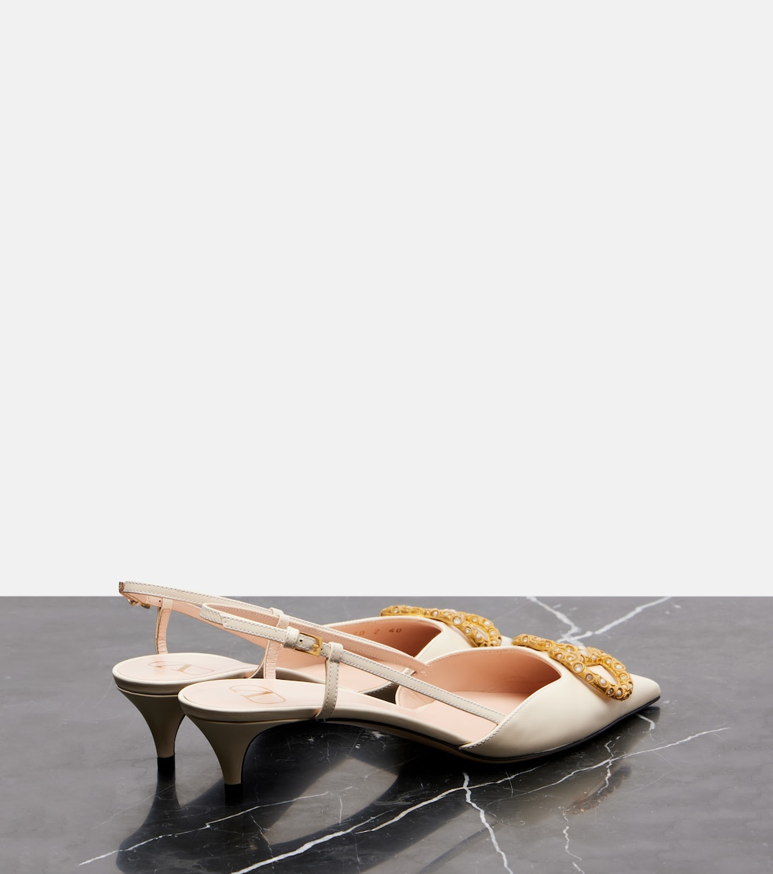 VLogo Signature 40 slingback pumps | Valentino Garavani