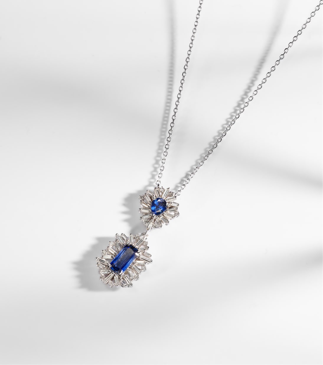 Collana in oro bianco 18kt con zaffiri e diamanti | Suzanne Kalan