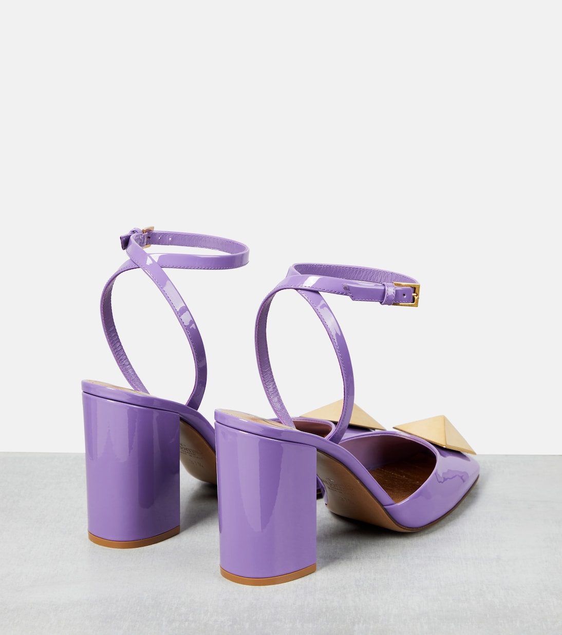 One Stud patent leather pumps | Valentino Garavani