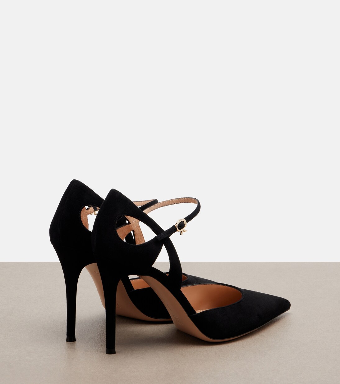 Suede pumps | Gianvito Rossi