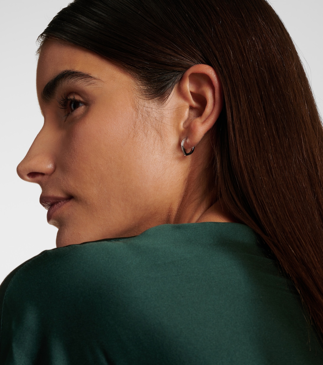 Boucle d'oreille unique Antifer en or blanc 18 ct et diamants | Repossi