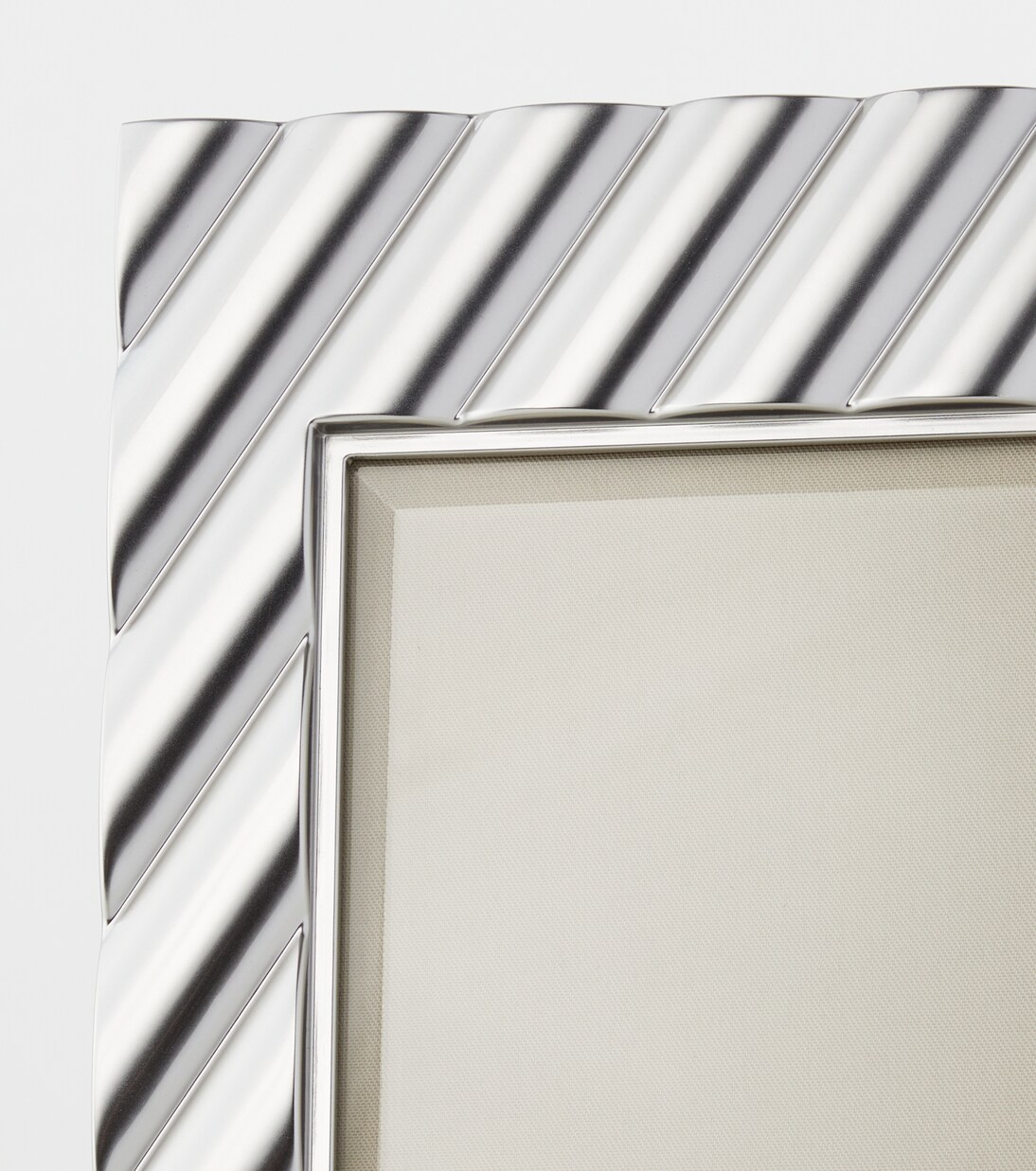Maxime platinum-plated picture frame | L'Objet