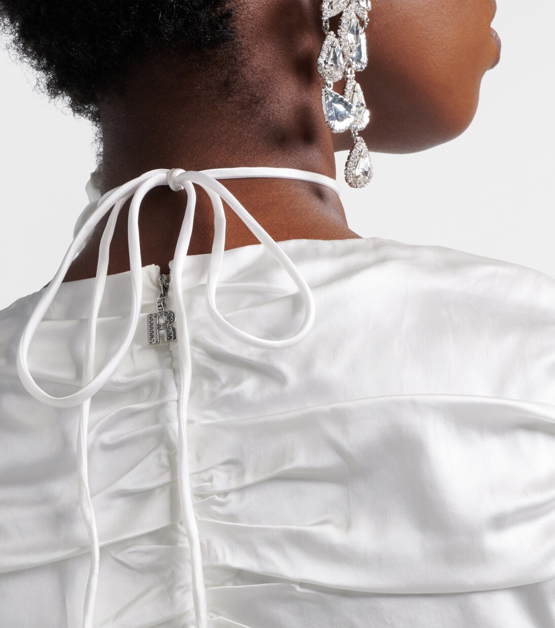 Robe de mariée en satin | Rotate