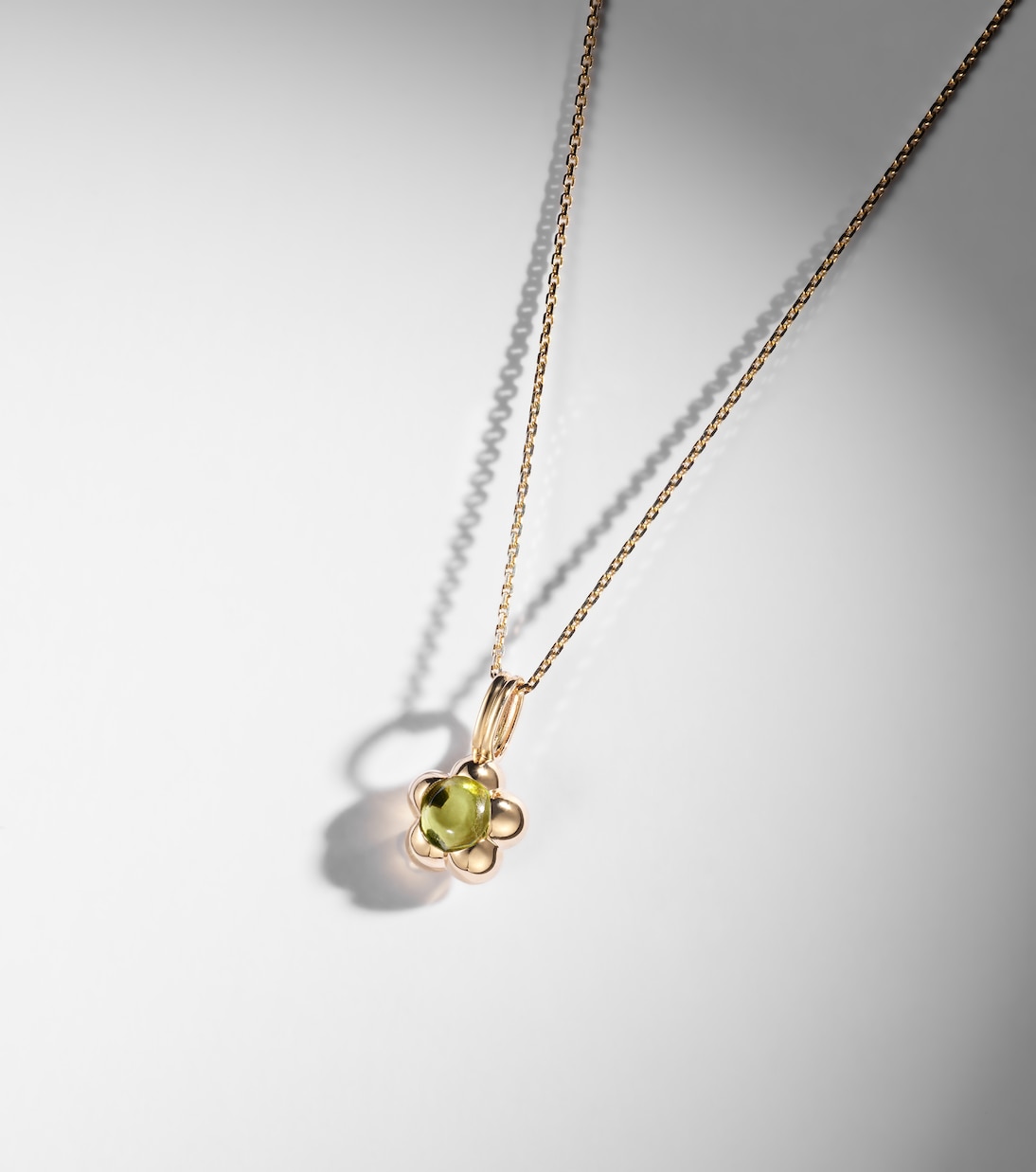 Kensington 14kt gold necklace with peridot | Stone and Strand