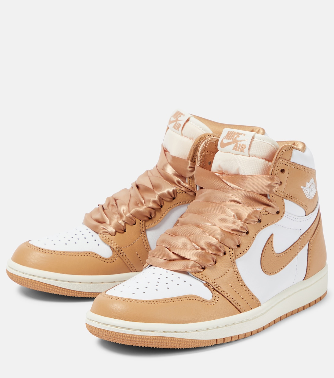 Jordan 1 Retro leather high-top sneakers | Nike