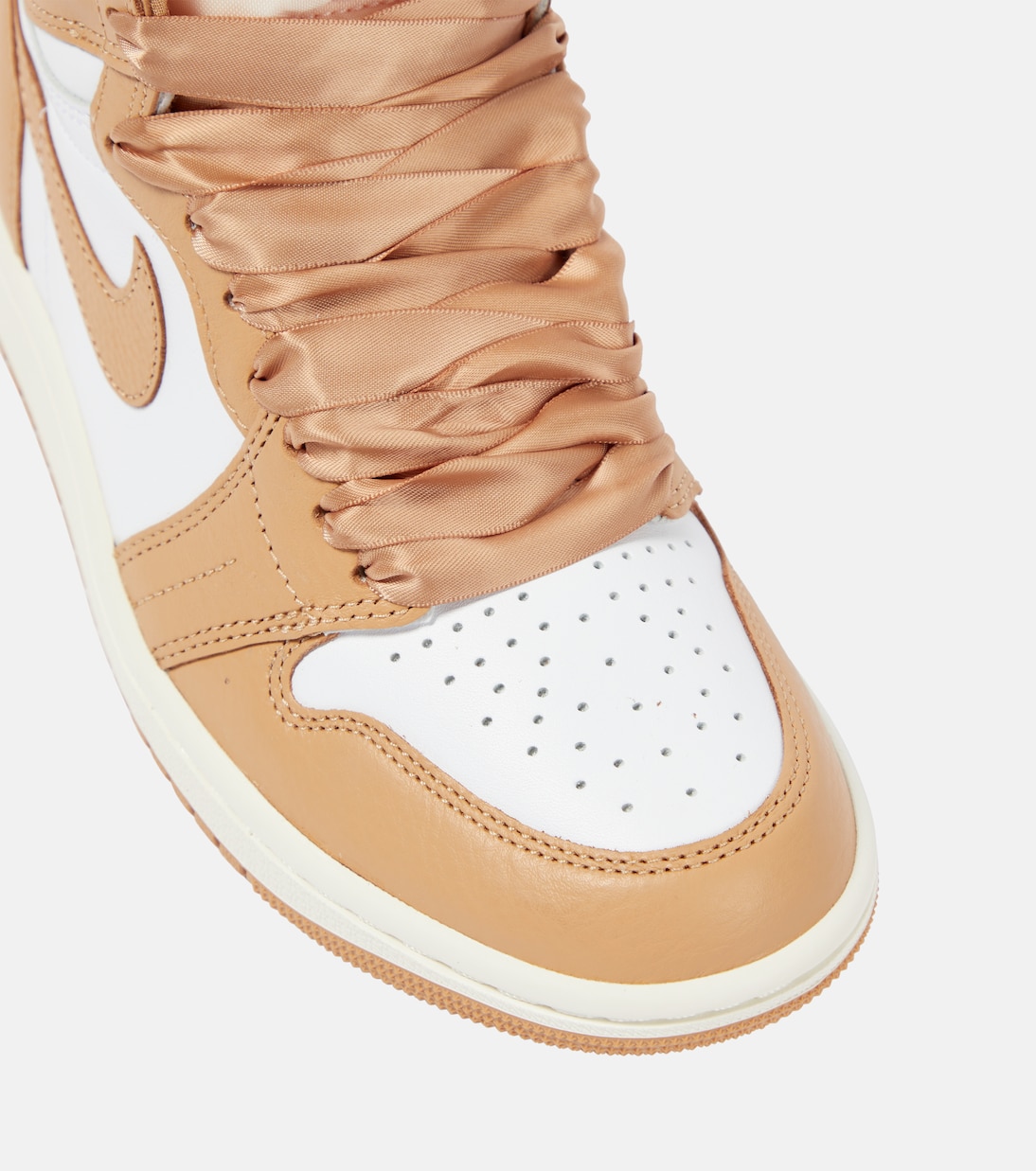 Jordan 1 Retro leather high-top sneakers | Nike