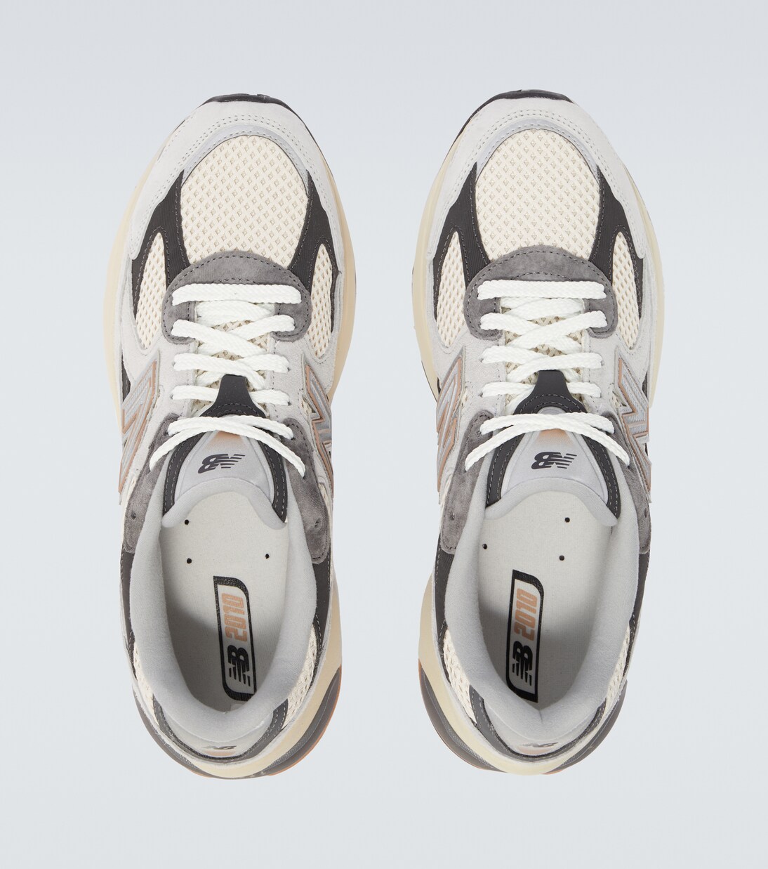 2010 mesh and suede sneakers | New Balance