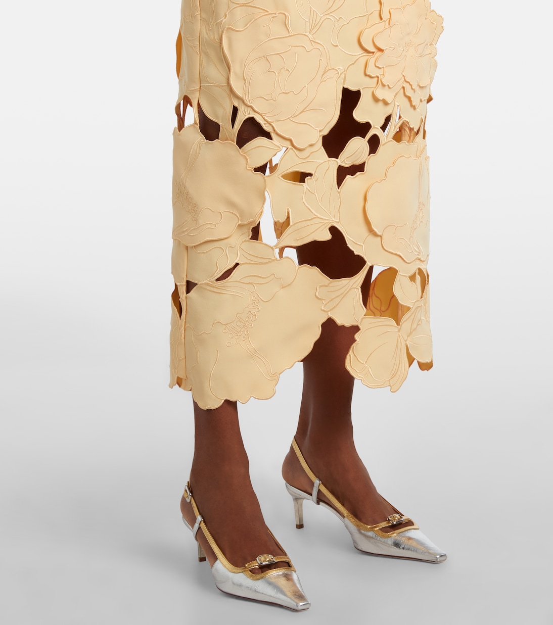 Abito midi Rayna senza spalline con applicazioni floreali | Leo Lin