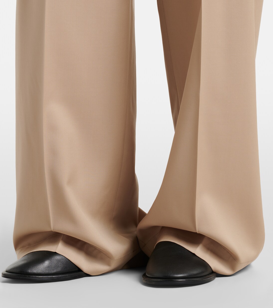 Pantalon ample en laine vierge | Róhe