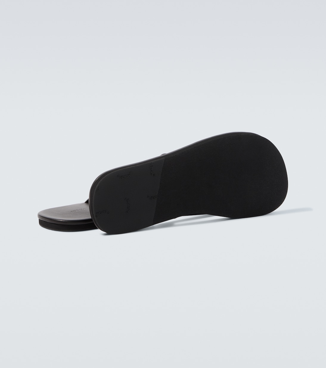 Leather thong sandals | Auralee