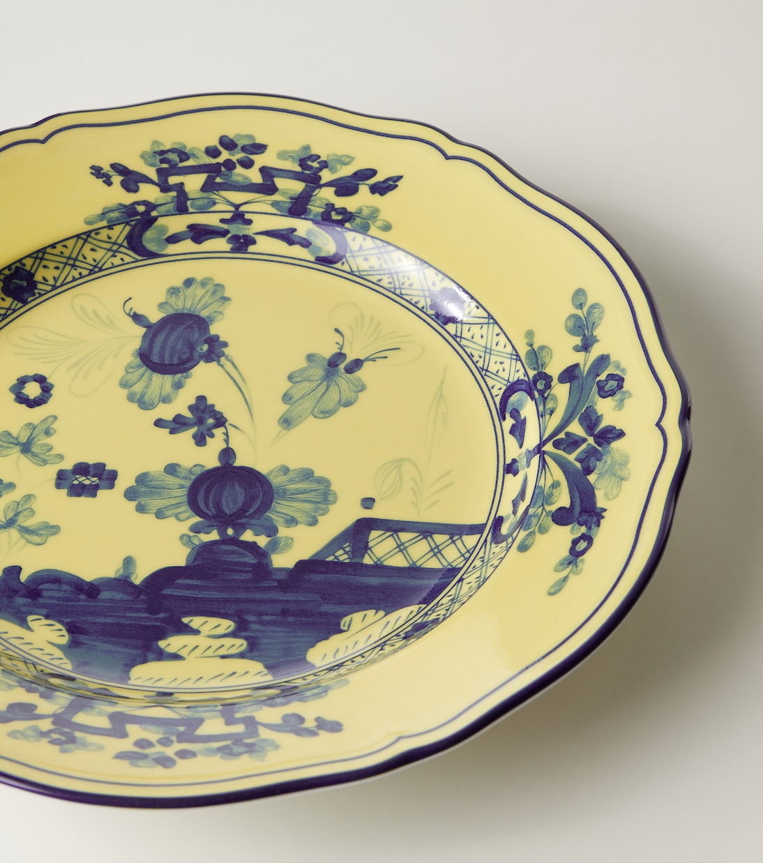 Oriente Italiano porcelain dessert plate | Ginori 1735