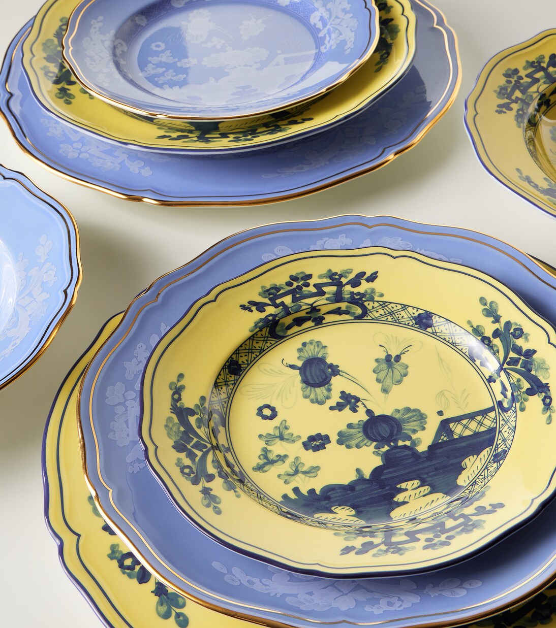 Oriente Italiano porcelain dessert plate | Ginori 1735