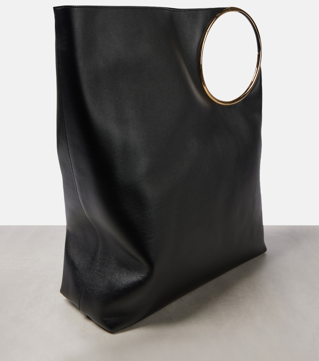Ring XL leather tote bag | Alaïa