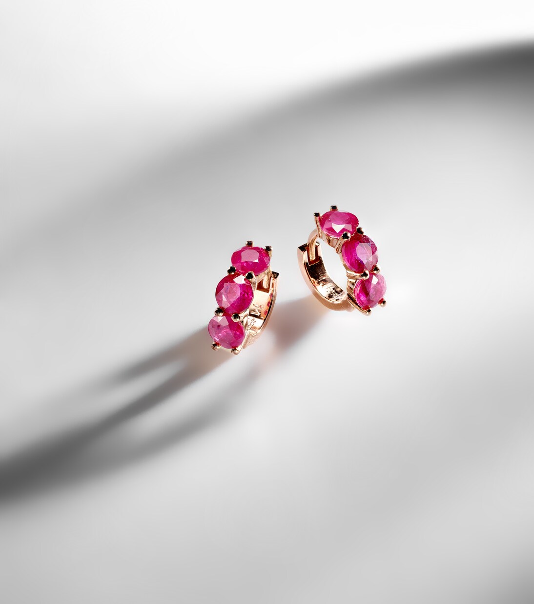 18kt rose gold hoop earrings with rubies | Ileana Makri