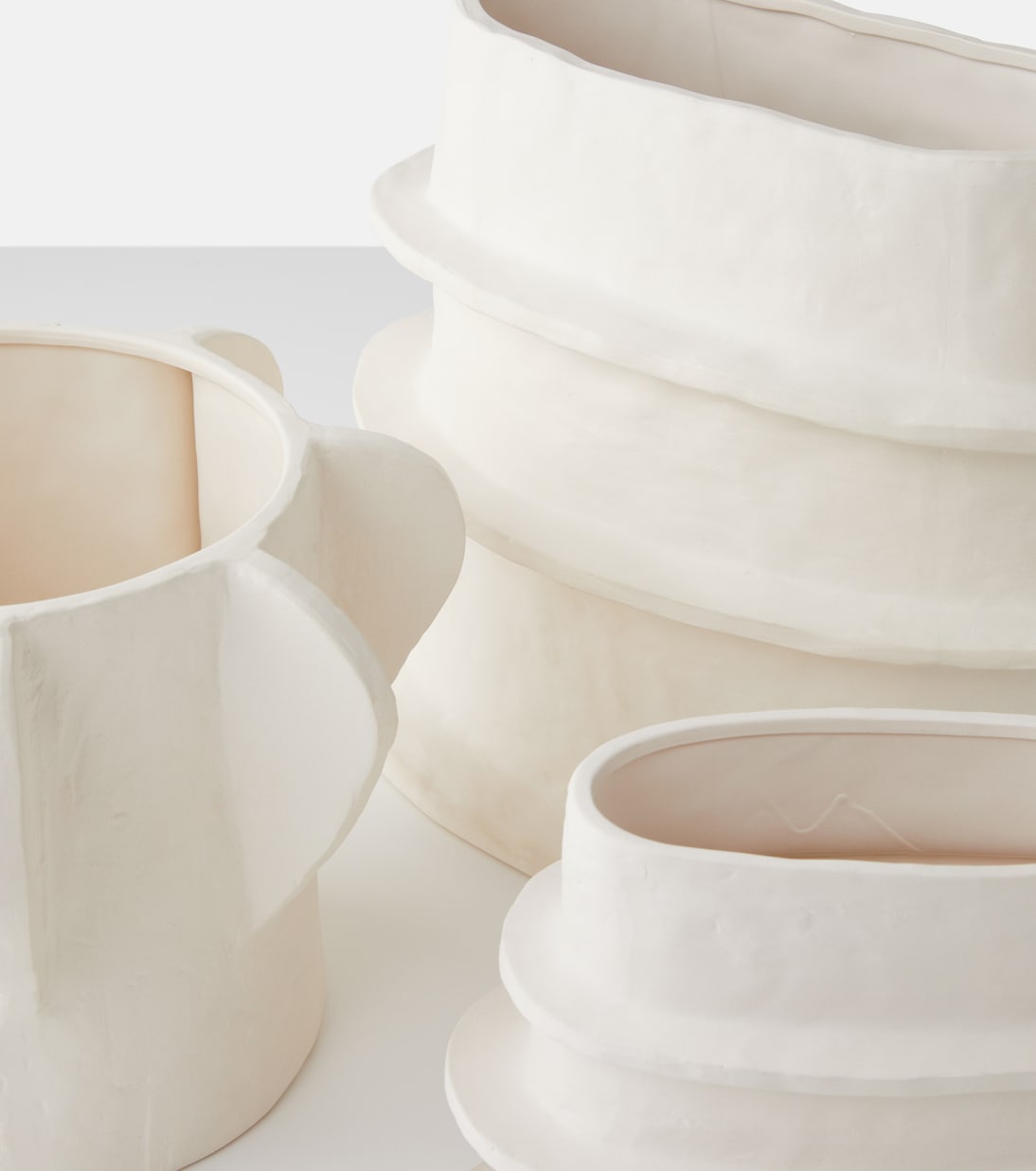 Molly 06 Medium flower pot by Marie Michielssen | Serax