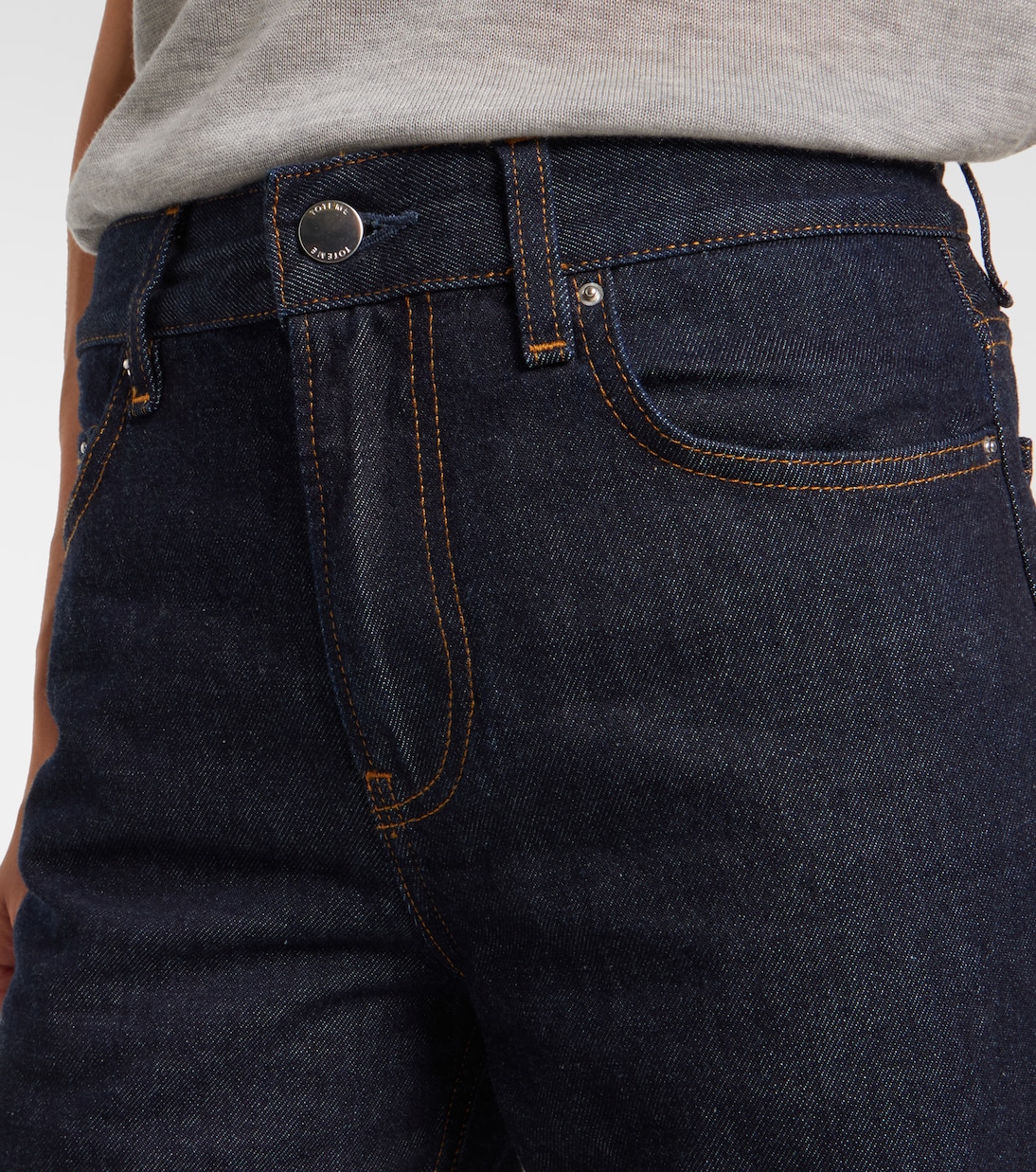 Low-Rise Straight Jeans | Toteme