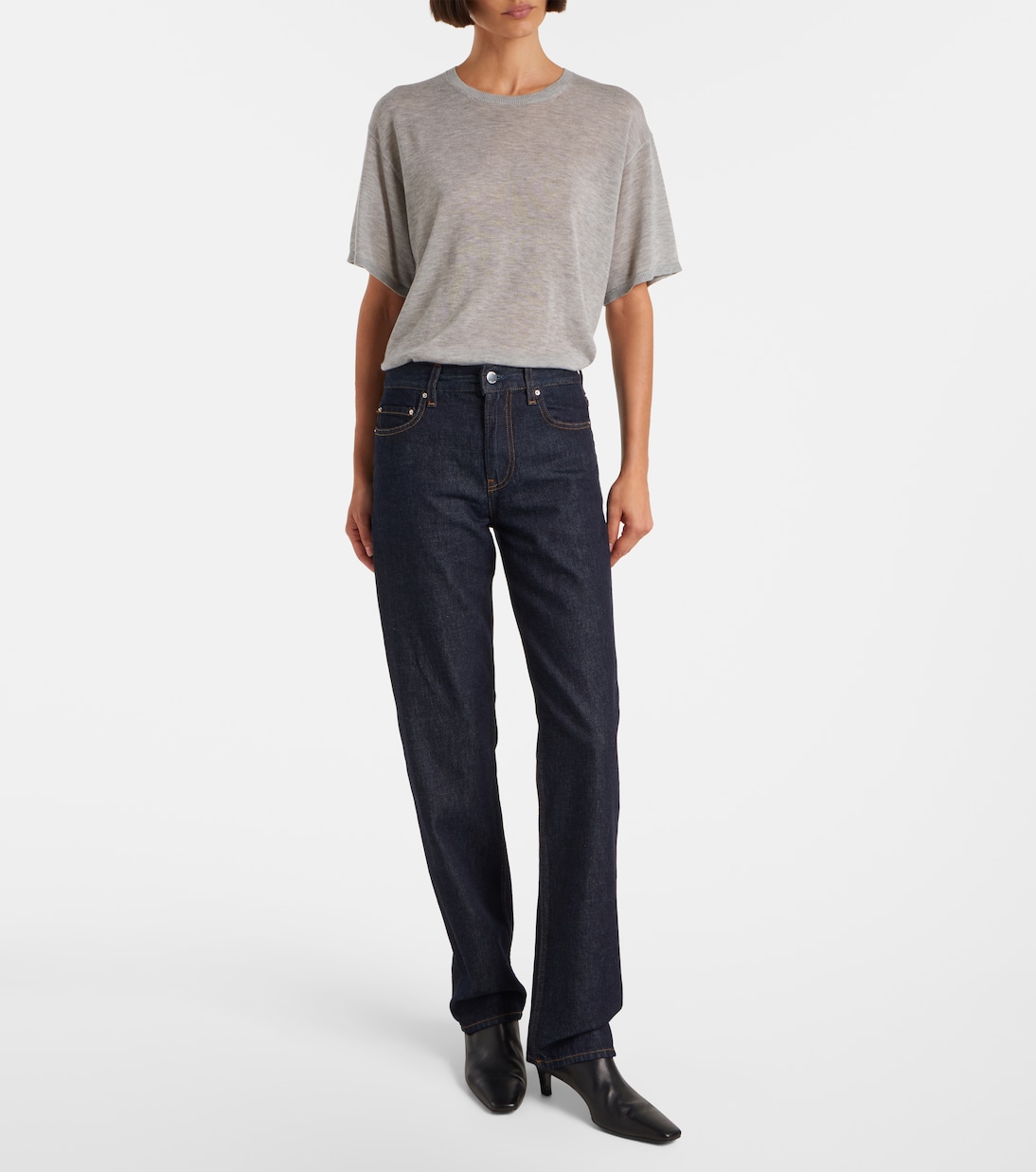 Low-Rise Straight Jeans | Toteme