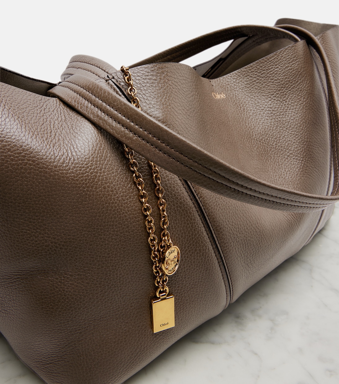 Chloé Spin Medium leather tote bag | Chloé