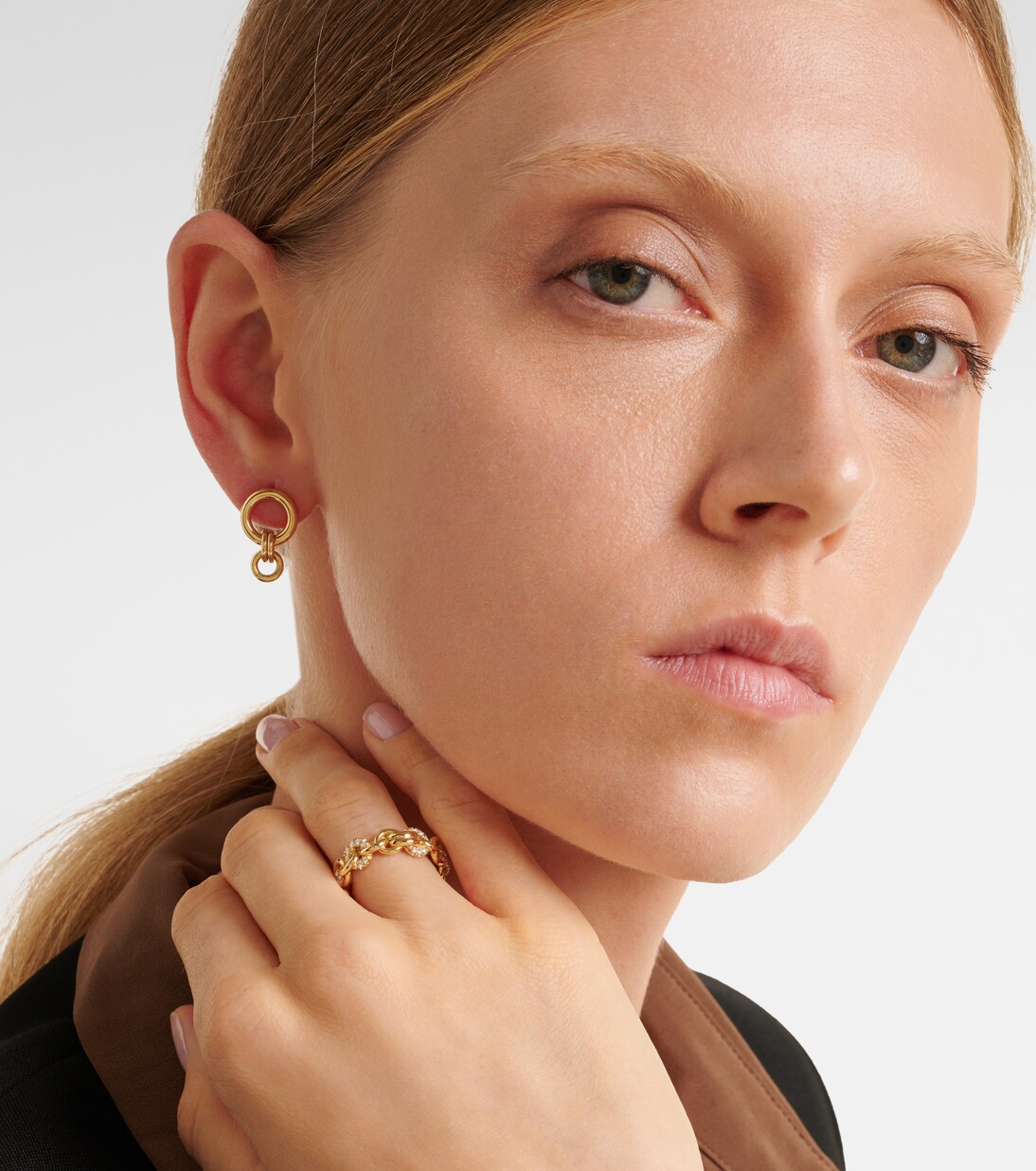 Canis 18kt gold drop earrings | Spinelli Kilcollin