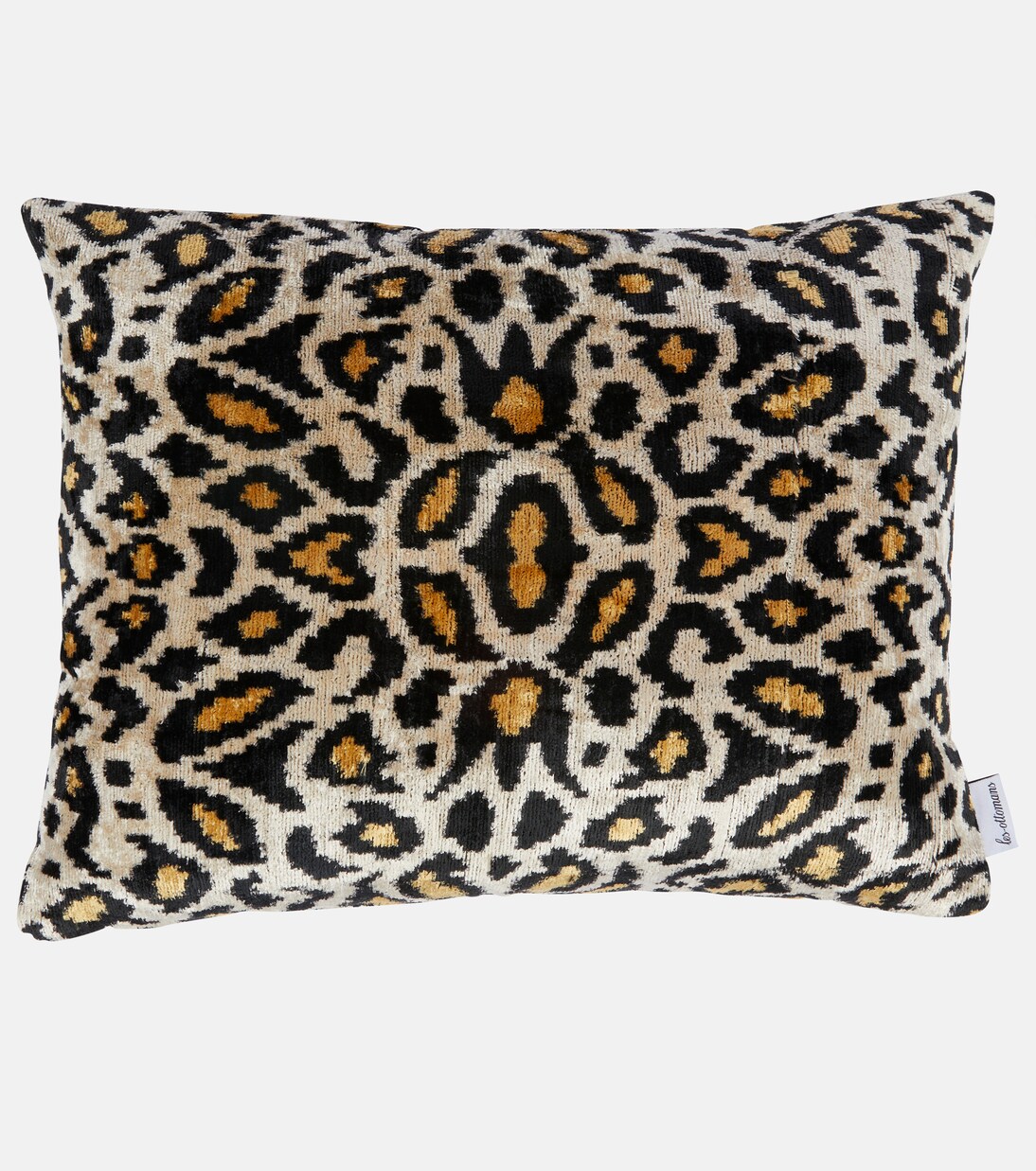 Silk and cotton velvet cushion | Les-Ottomans