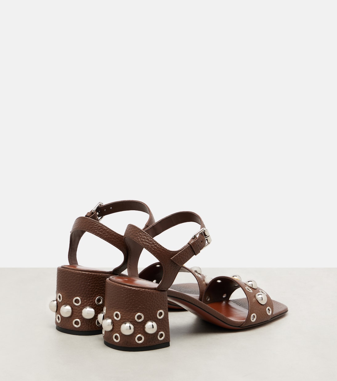 Nellcôte studded leather sandals | Valentino Garavani