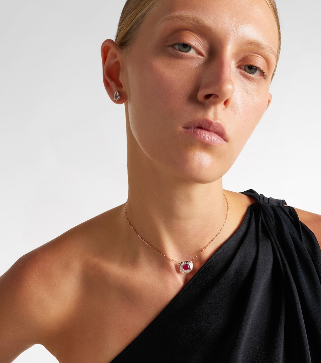 Halskette Halo Mini aus 18kt Roségold (750/1000) mit Diamanten und Rubinen | Shay Jewelry