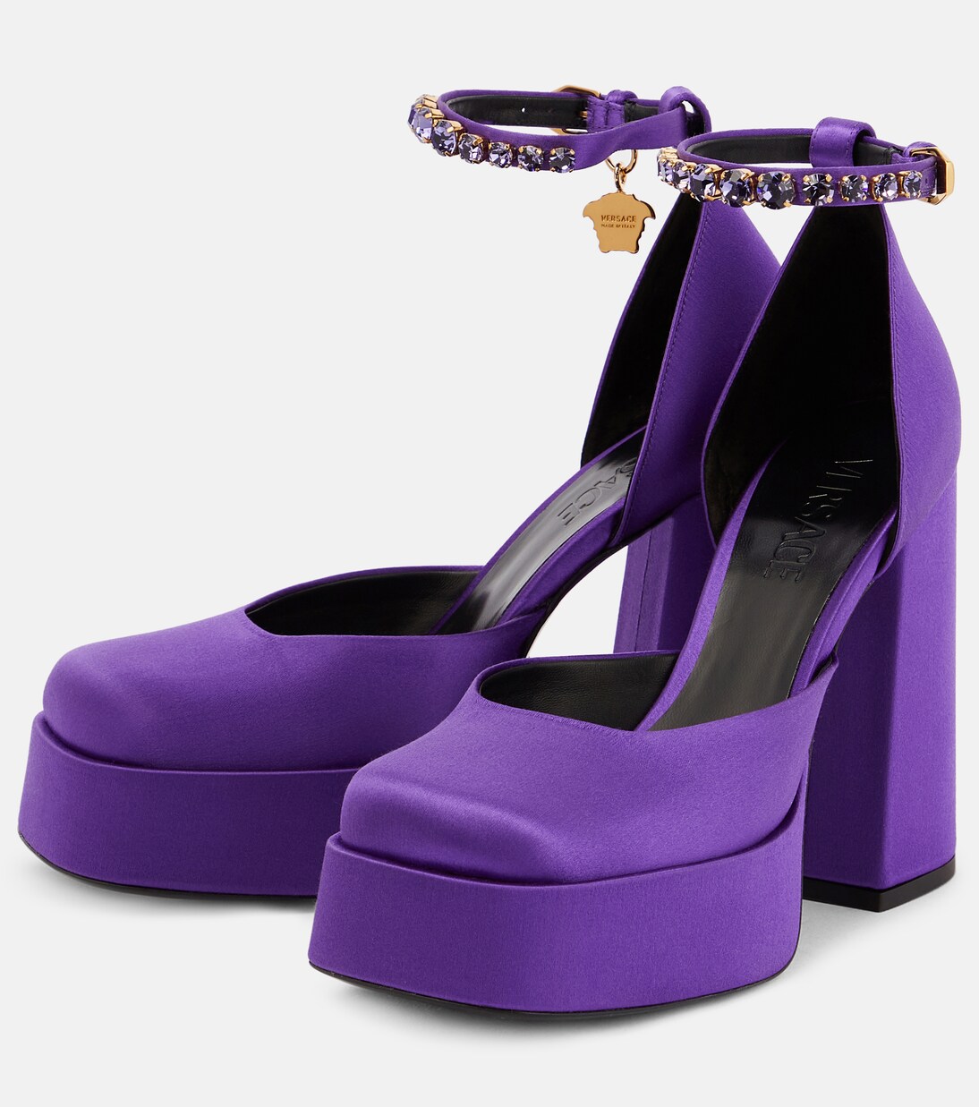 Plateau-Pumps Medusa Aevitas aus Satin | Versace