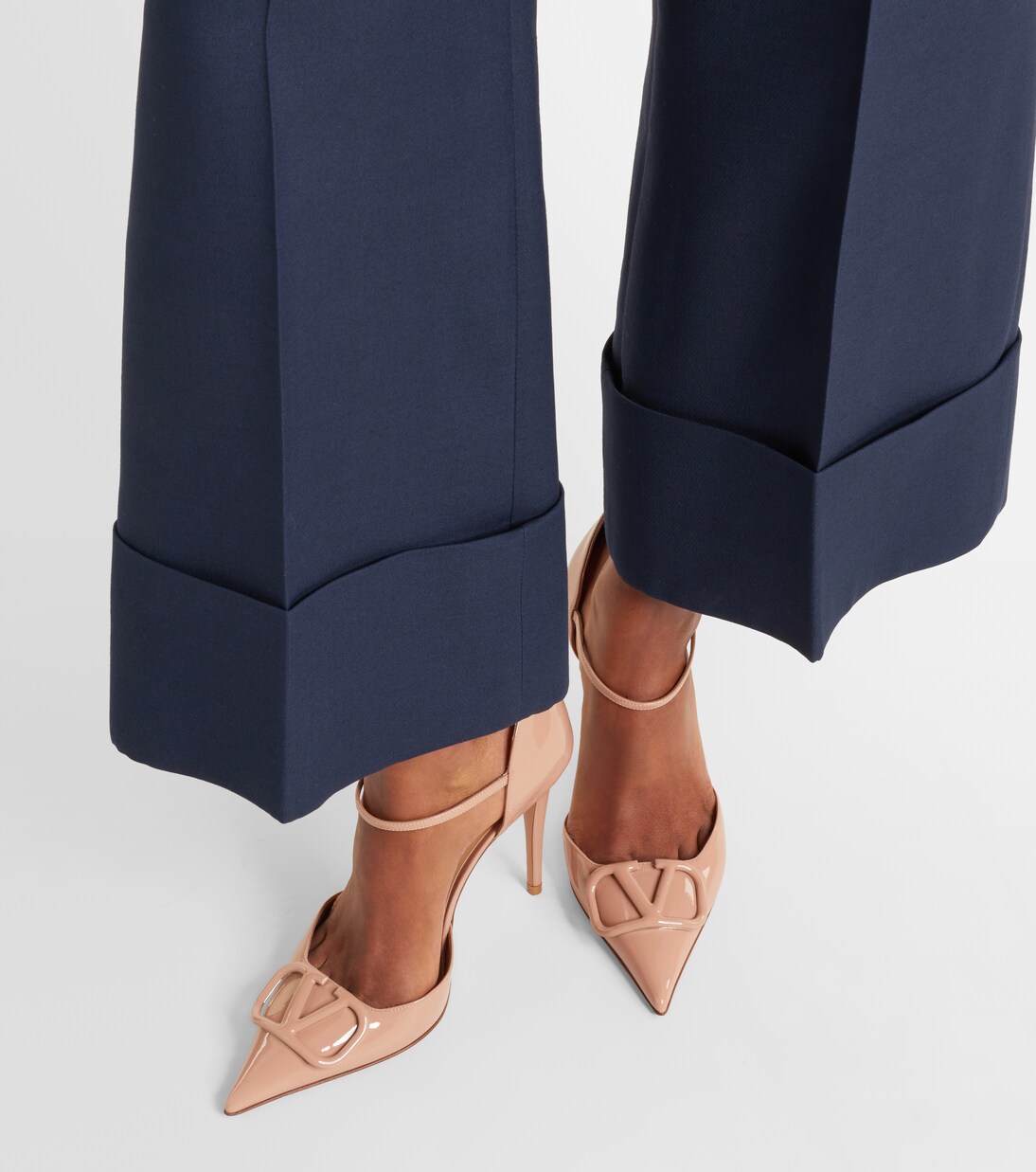 Pumps VLogo 100 aus Lackleder | Valentino Garavani