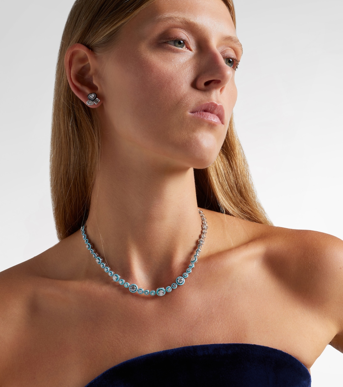 Collier Polka Dots en or blanc 18 ct, émail et diamants | Kamyen