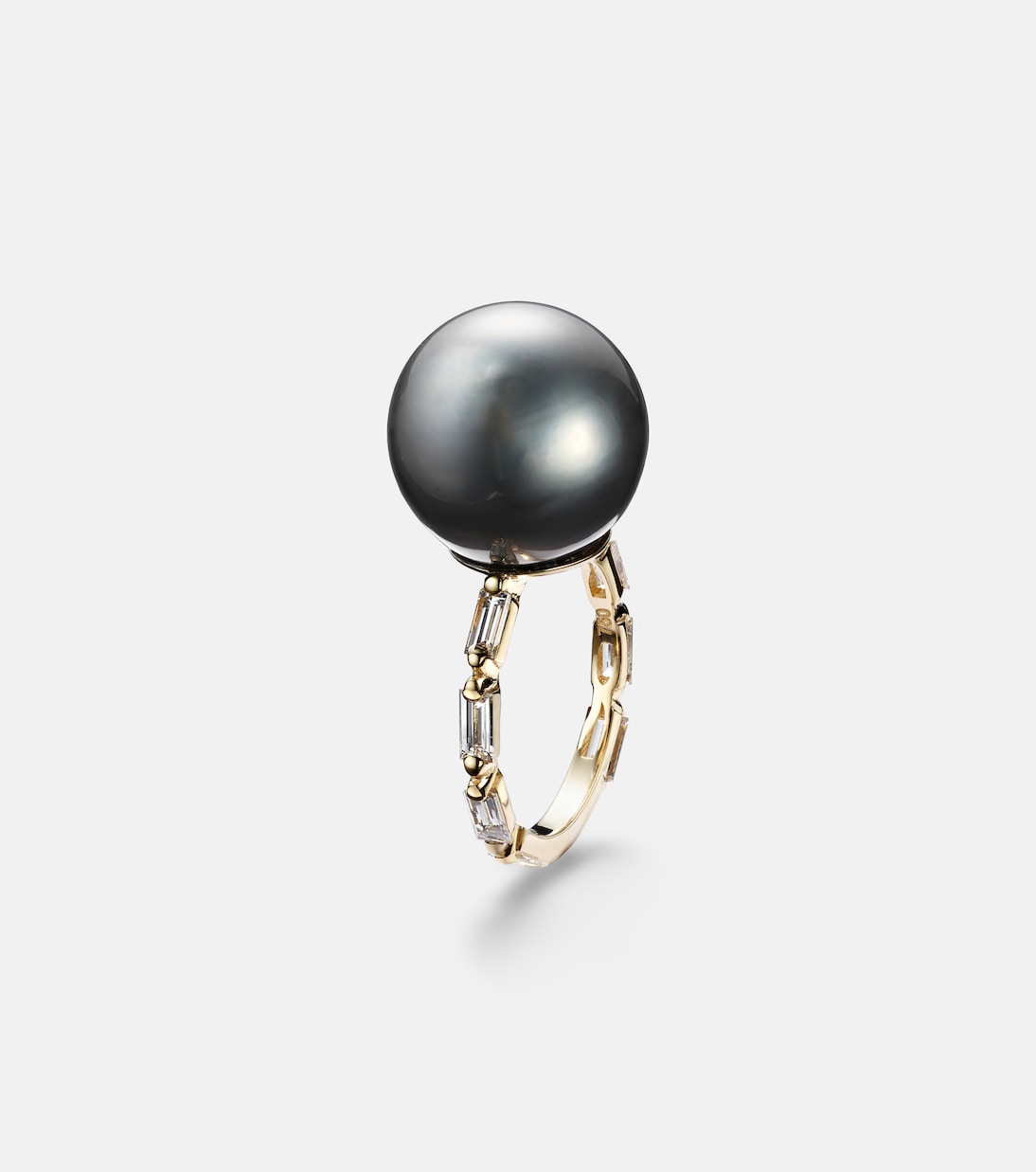18kt gold ring with pearl and diamonds | Suzanne Kalan