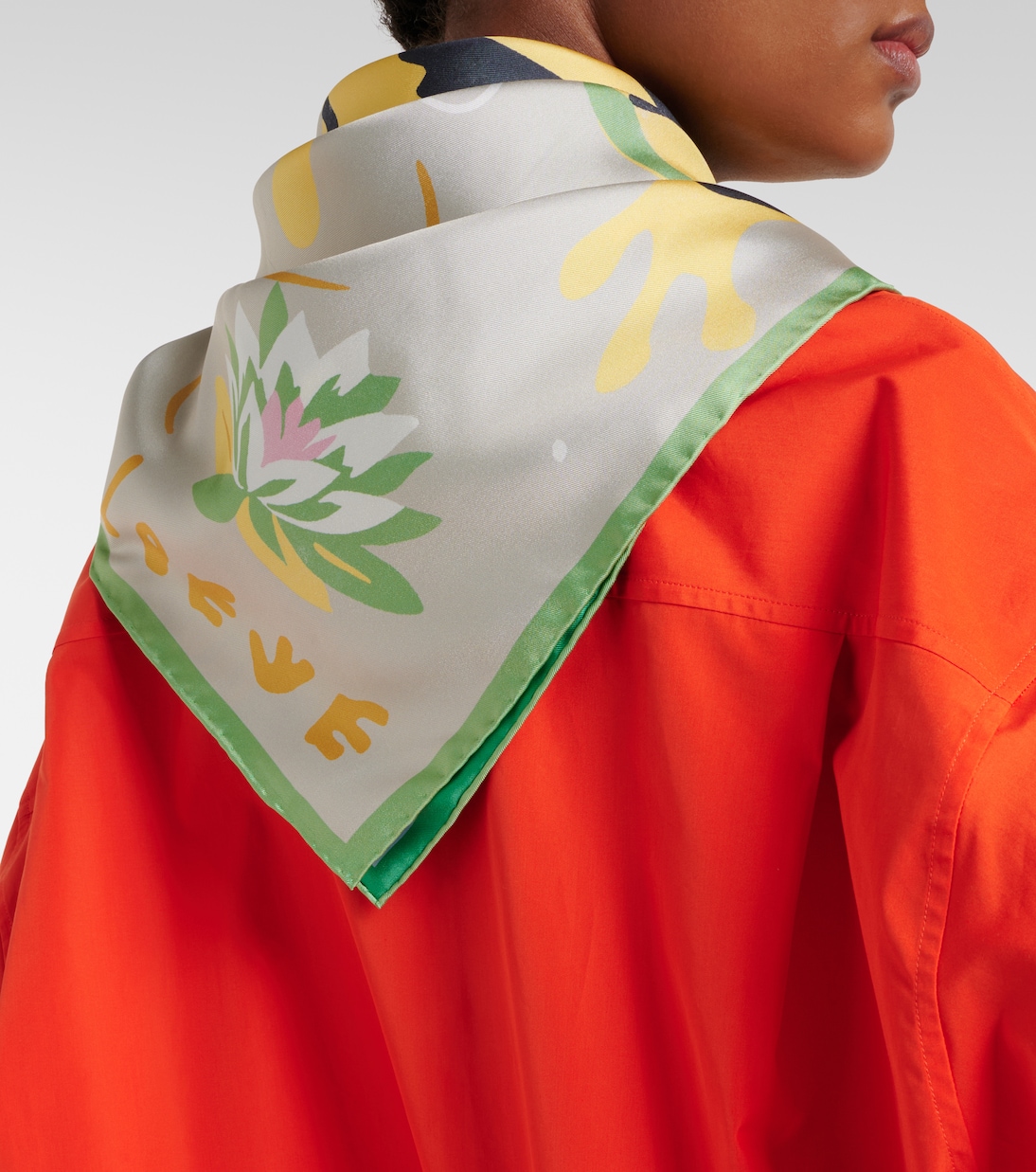 Tuch aus Seiden-Twill | Loewe