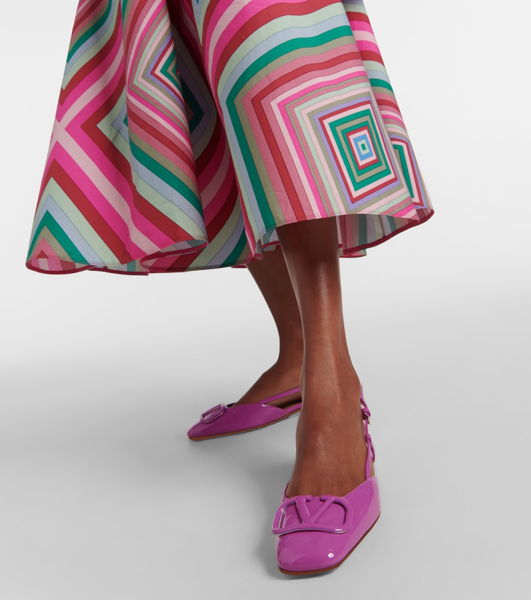 VLogo Signature patent leather flats | Valentino Garavani