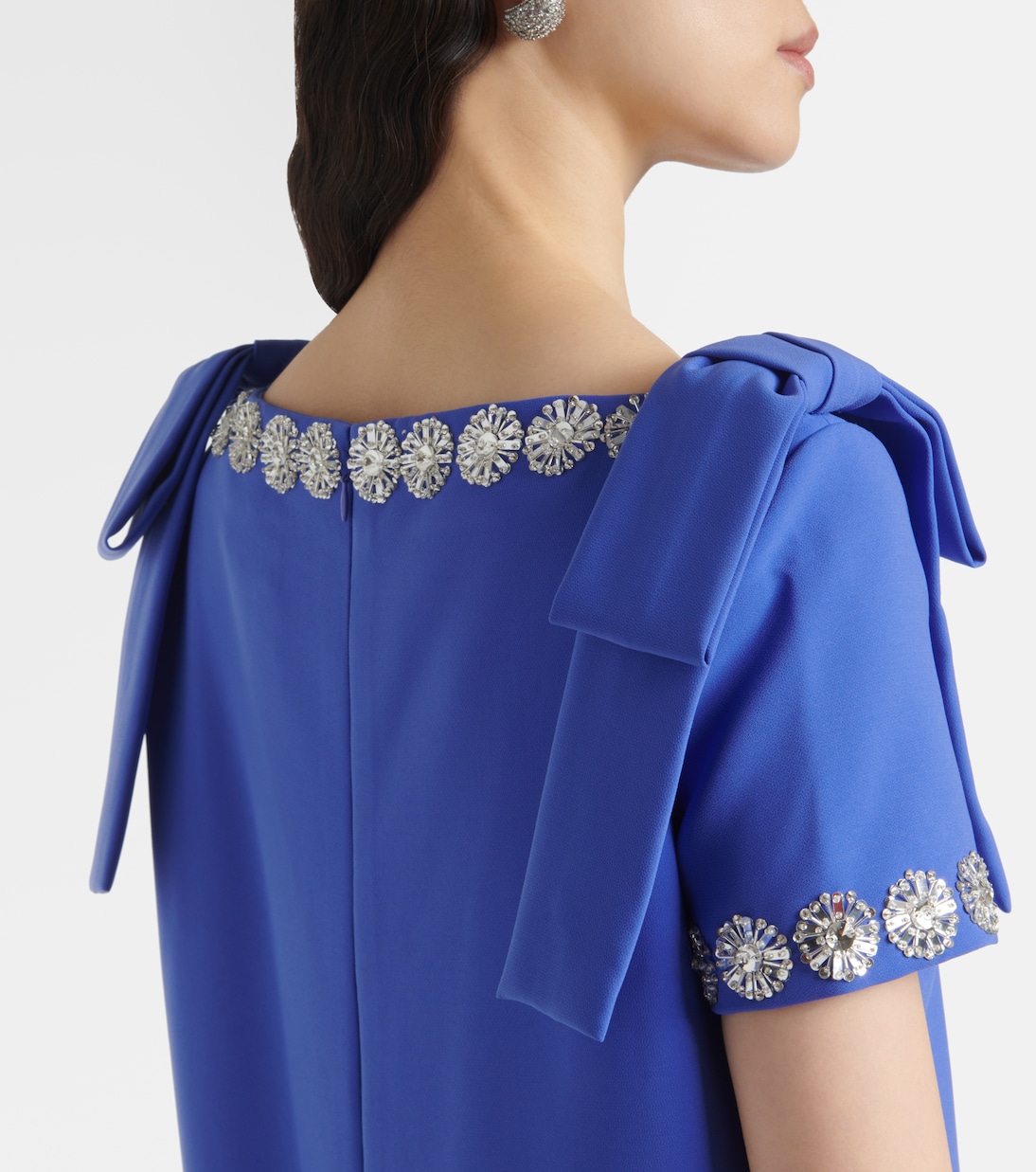 Embroidered bow-detail crêpe gown | Carolina Herrera