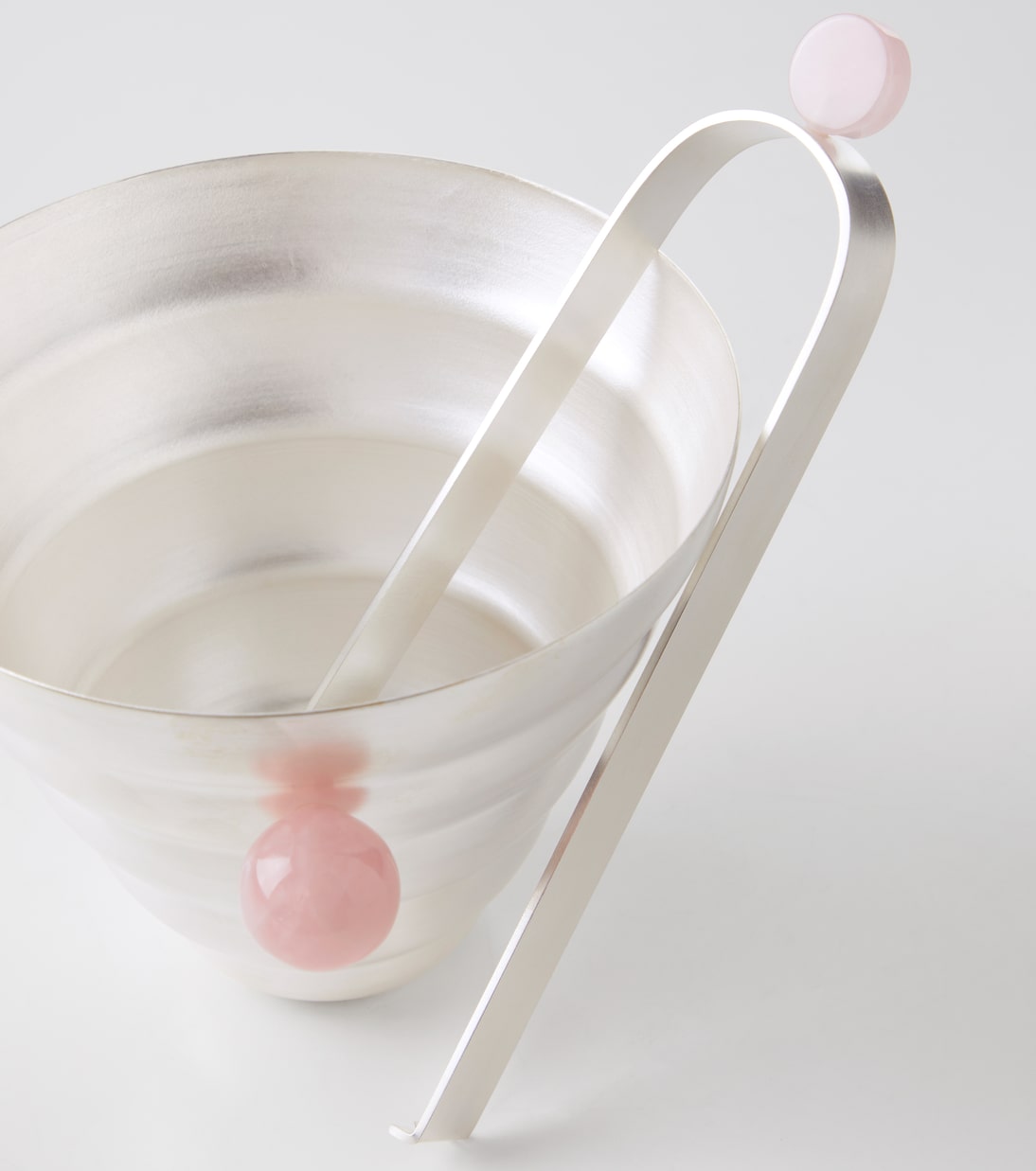 Silver-plated ice bucket and tongs set | Natalia Criado