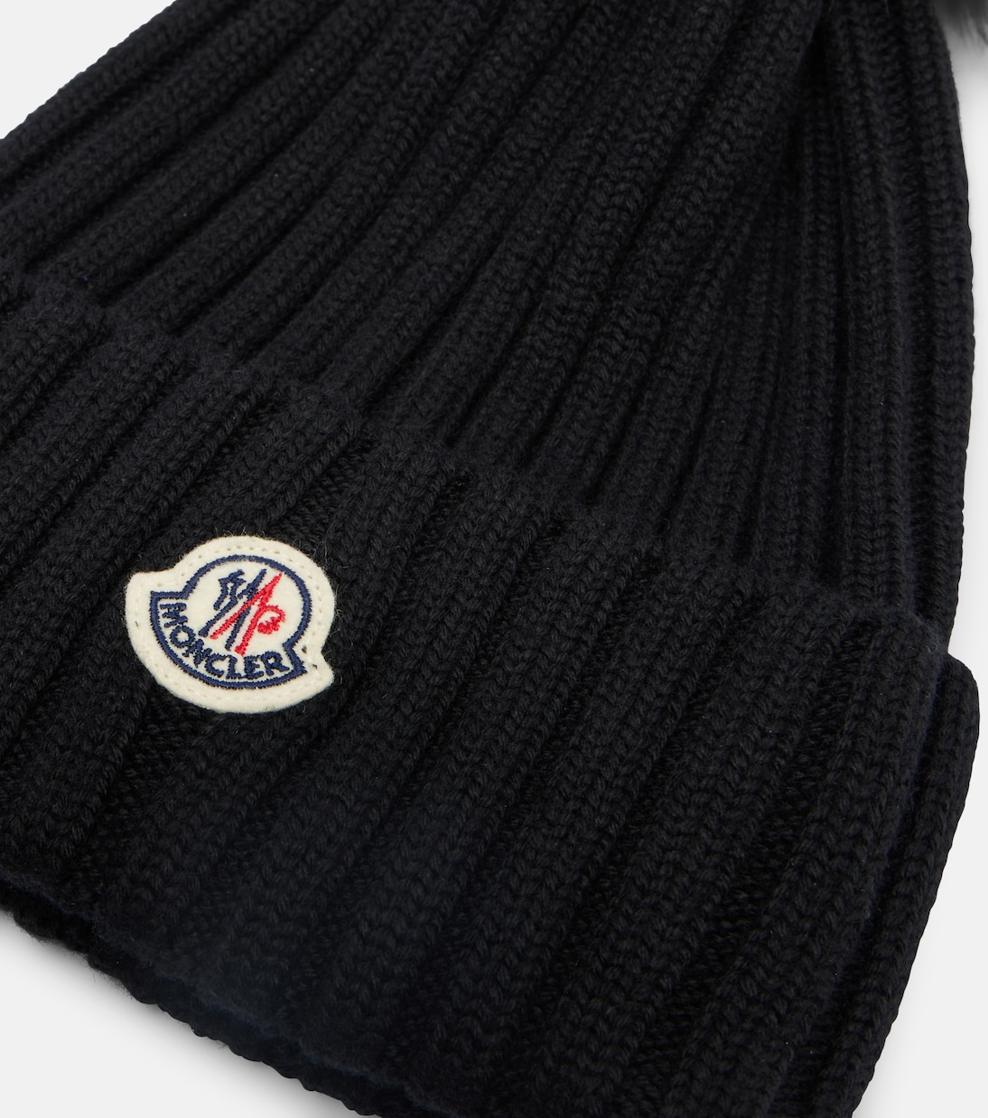 قبعة بيني من الصوف الخام بحبكة مضلعة | Moncler