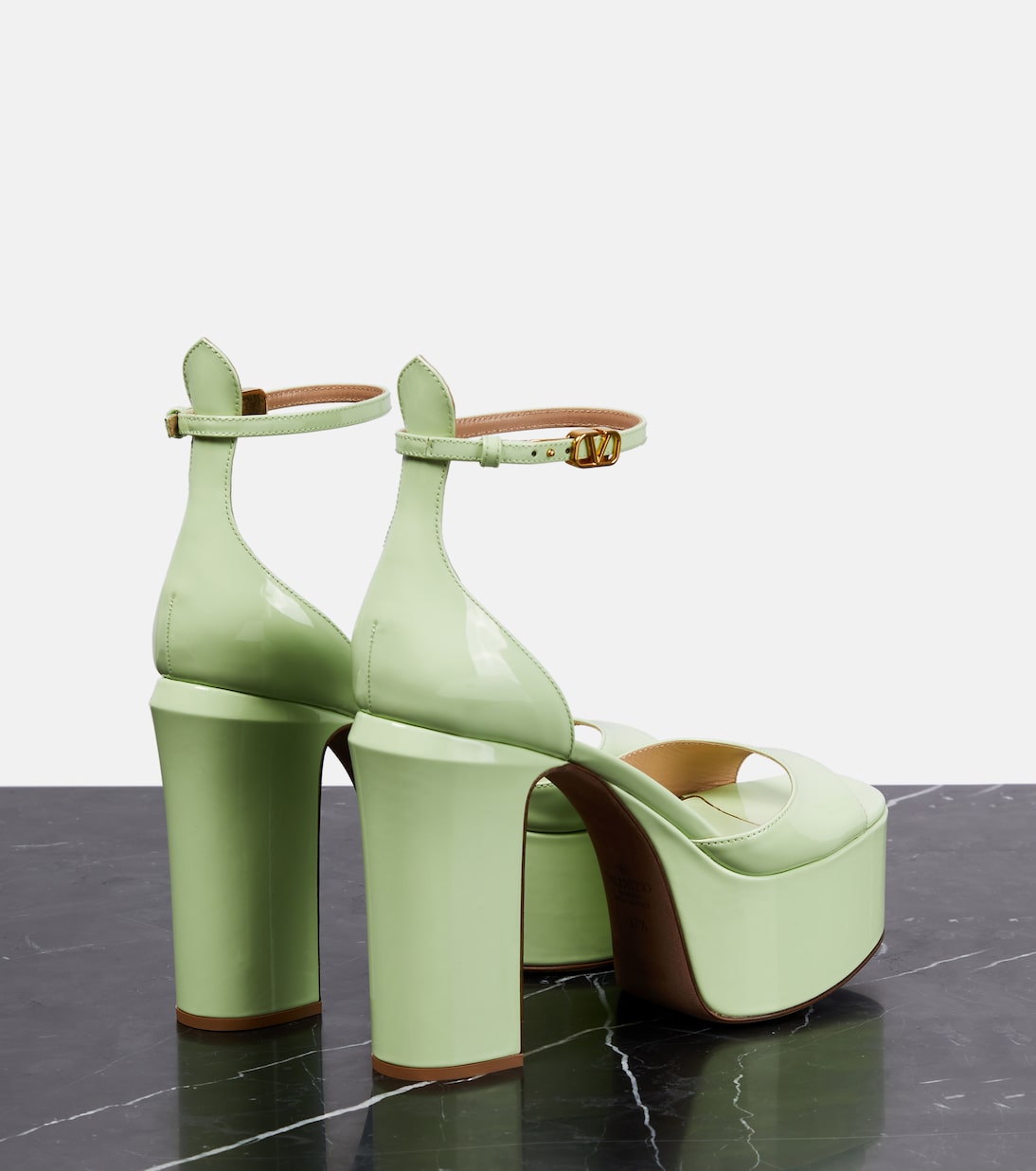 VLogo patent leather platform sandals | Valentino Garavani