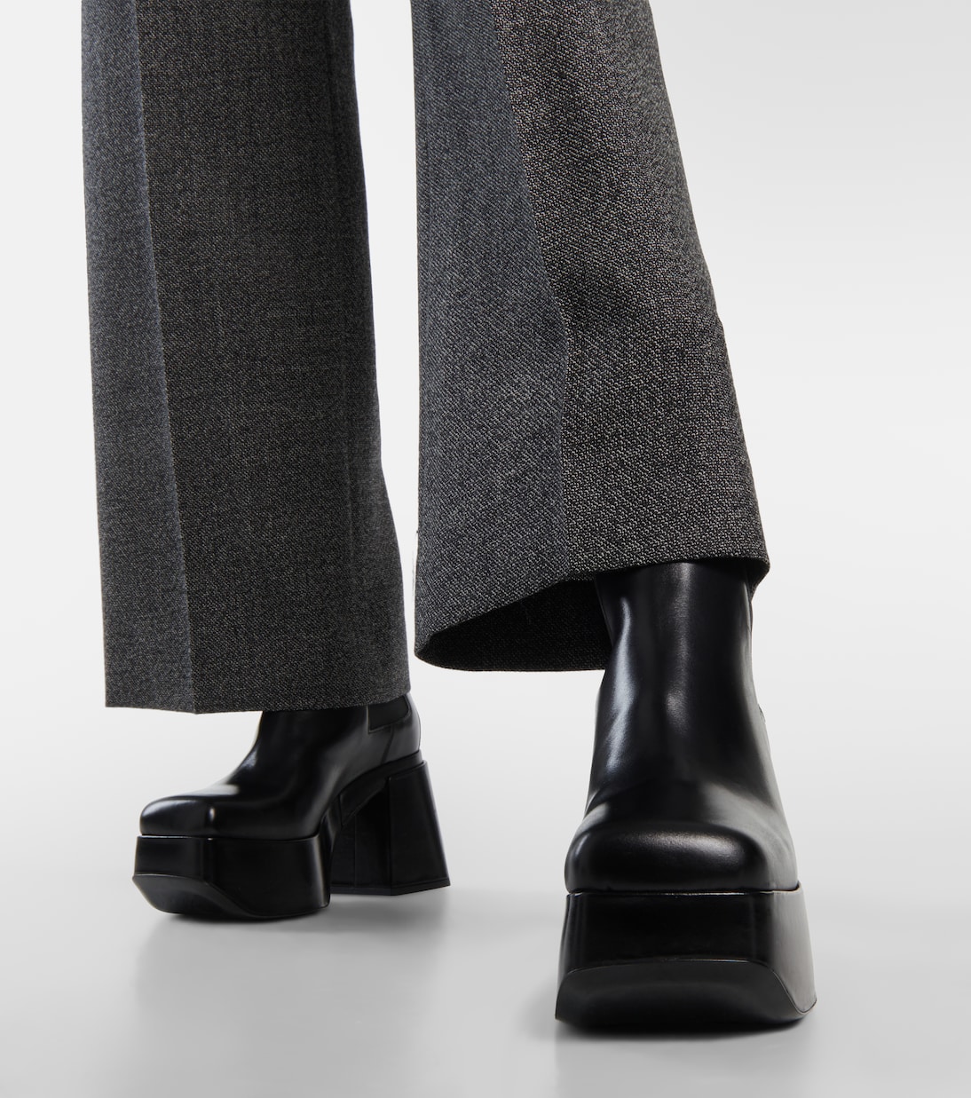 Plateaustiefel aus Leder | Dorothee Schumacher