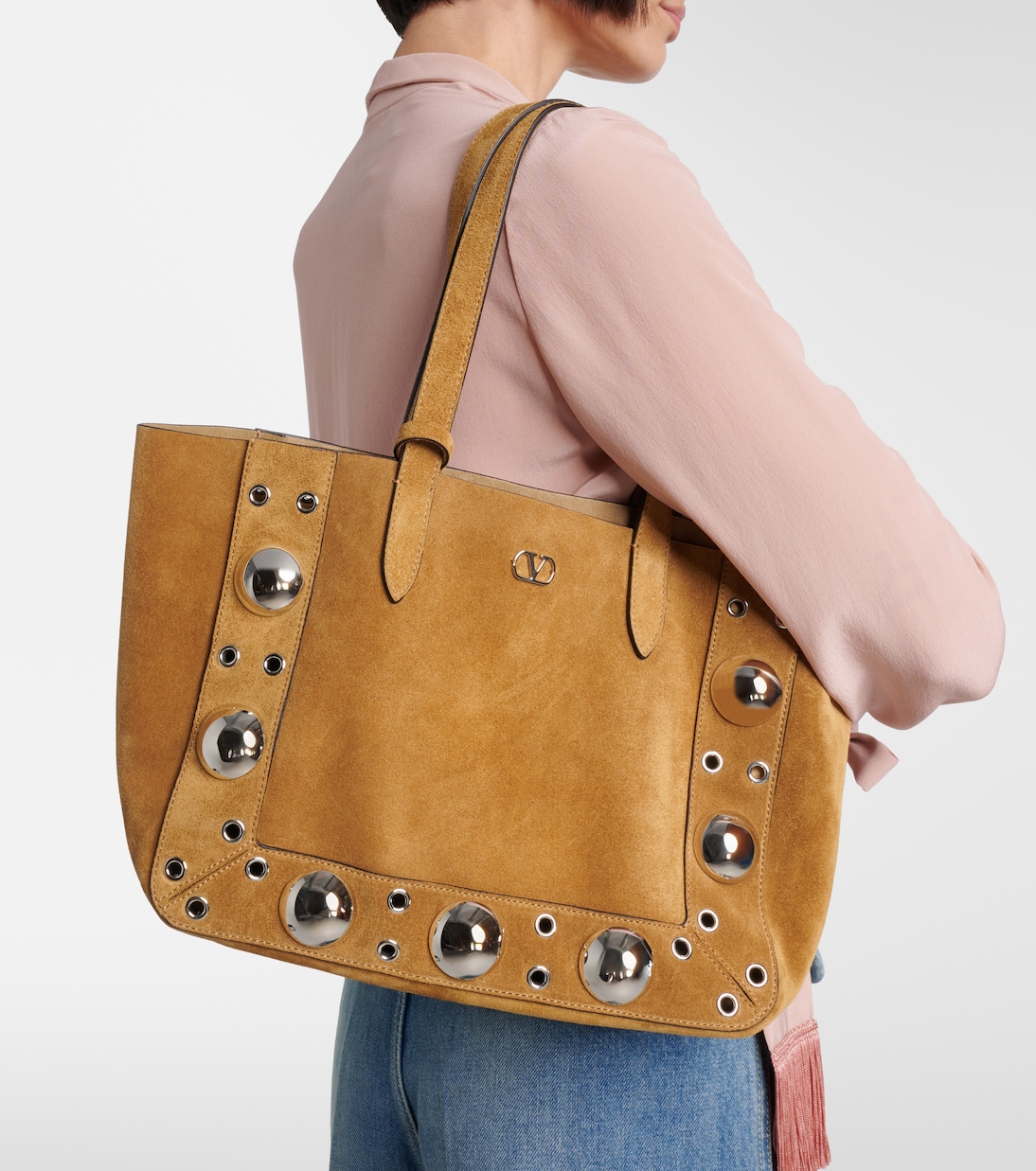 Nellcôte Medium suede tote bag | Valentino Garavani