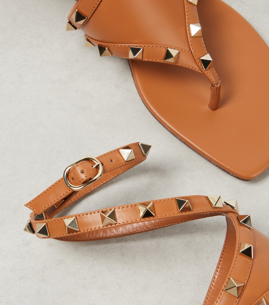 Sandalen Rockstud aus Leder | Valentino Garavani