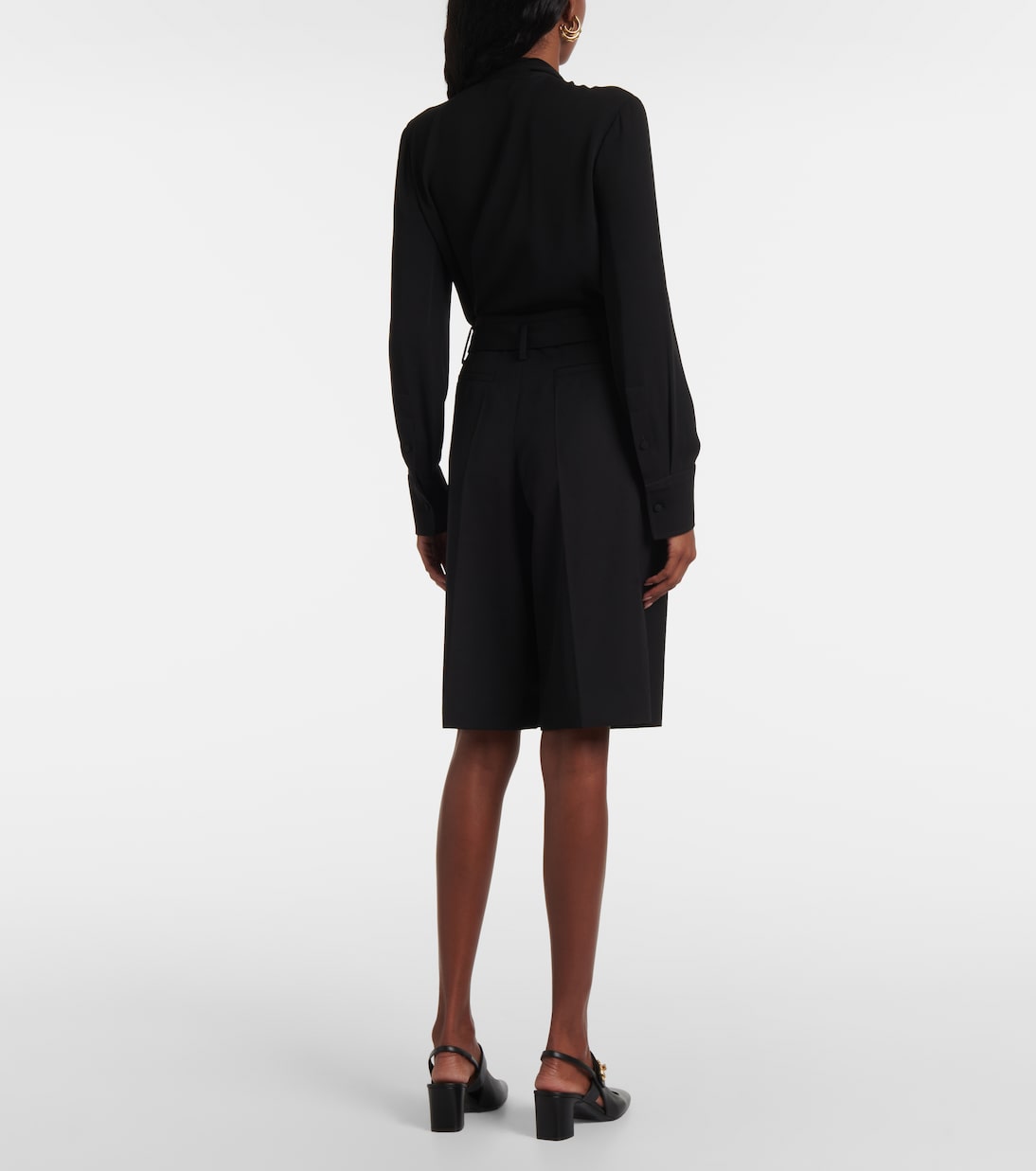 Virgin wool sablé Bermuda pants | Valentino