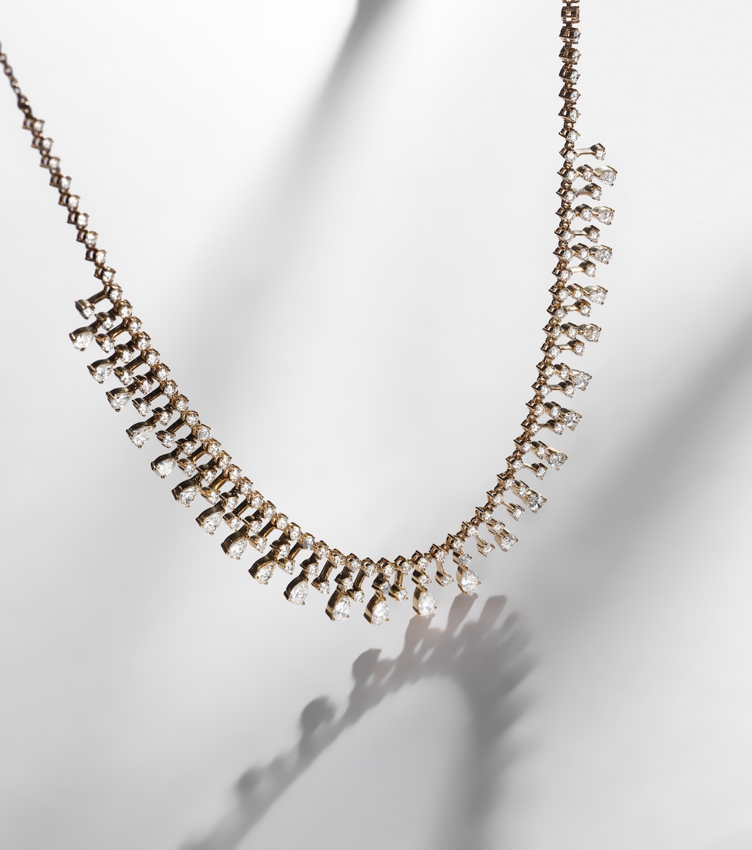 Choker in oro 18kt (750/1000) con diamanti | Kamyen