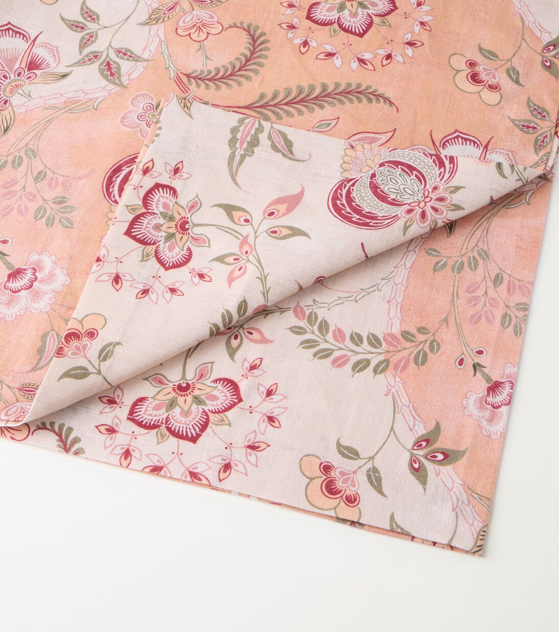 Asli floral linen tablecloth | Cabana