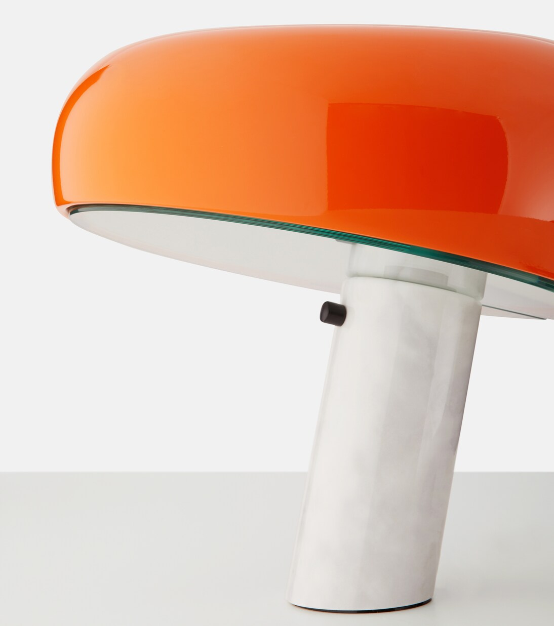 Snoopy table lamp by Achille and Pier Giacomo Castiglioni (EU plug) | Flos