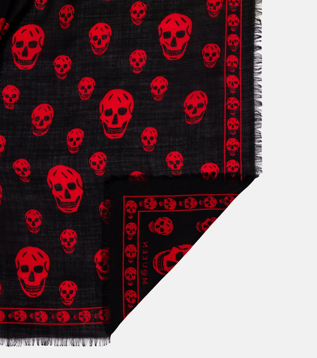 Skull wool scarf | McQueen