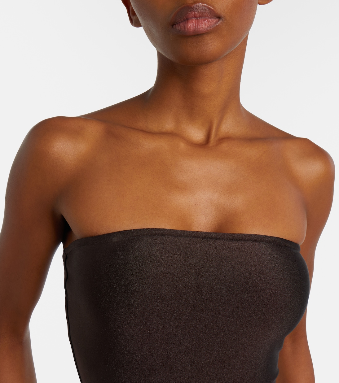 벨티드 임벨리시드 스윔수트 | Adriana Degreas